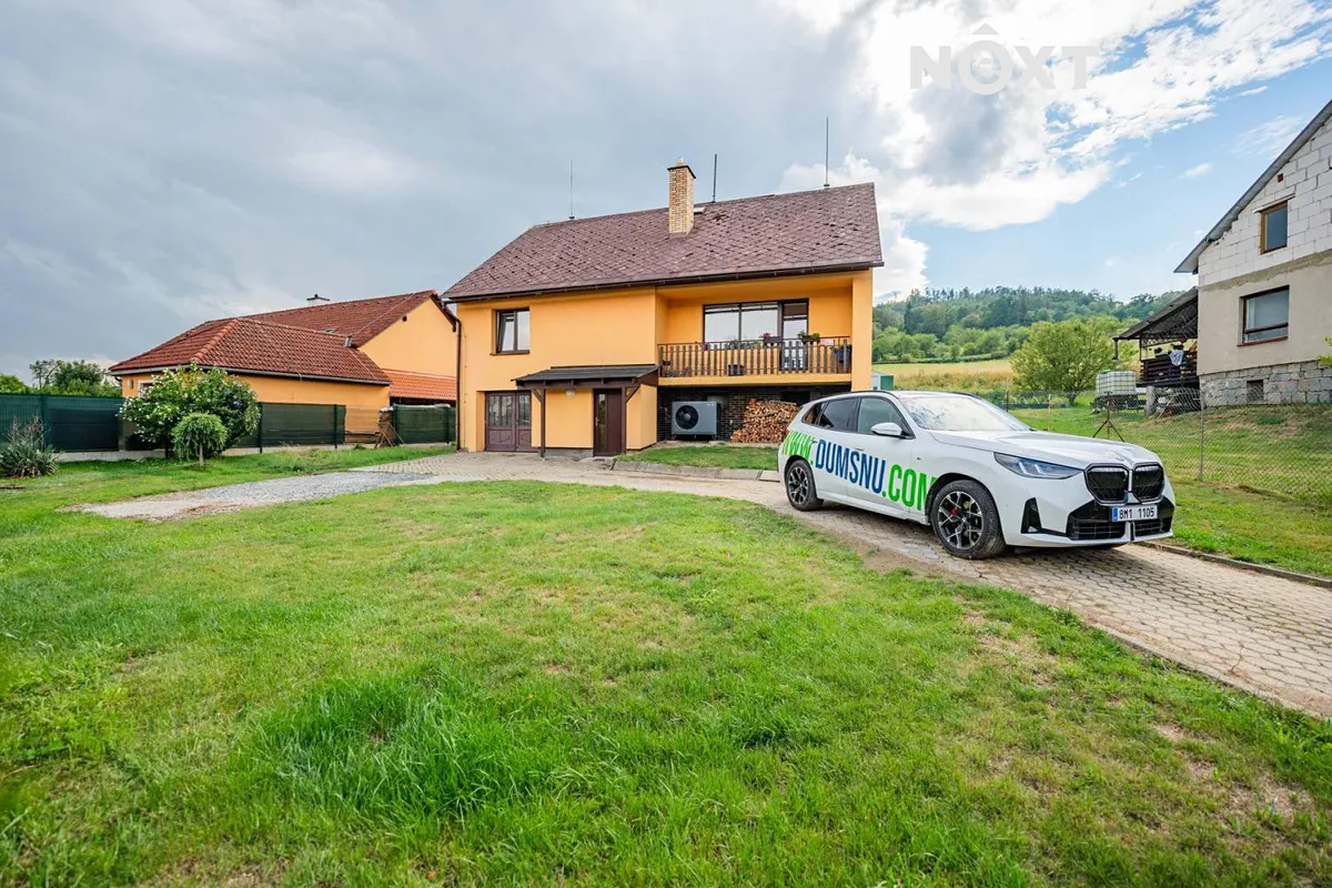 Prodej rodinného domu 200 m², pozemek 947 m²